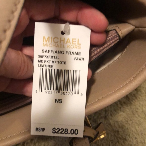 Michael Kors Handbag - Picture 7 of 16
